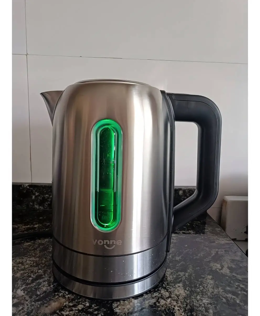 Pava Eléctrica Digital 2200w Led Selector Temperatura Vonne